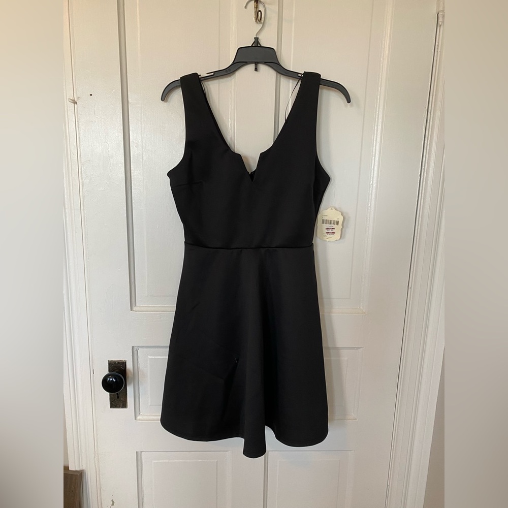 Alter’d State medium black flowing mini dress